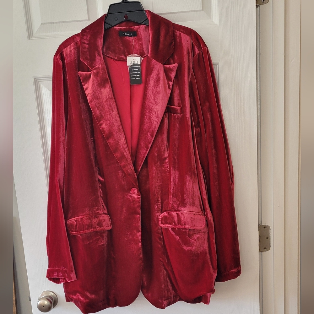 Torrid Velvet Classic Blazer Size: 3 (22/24)